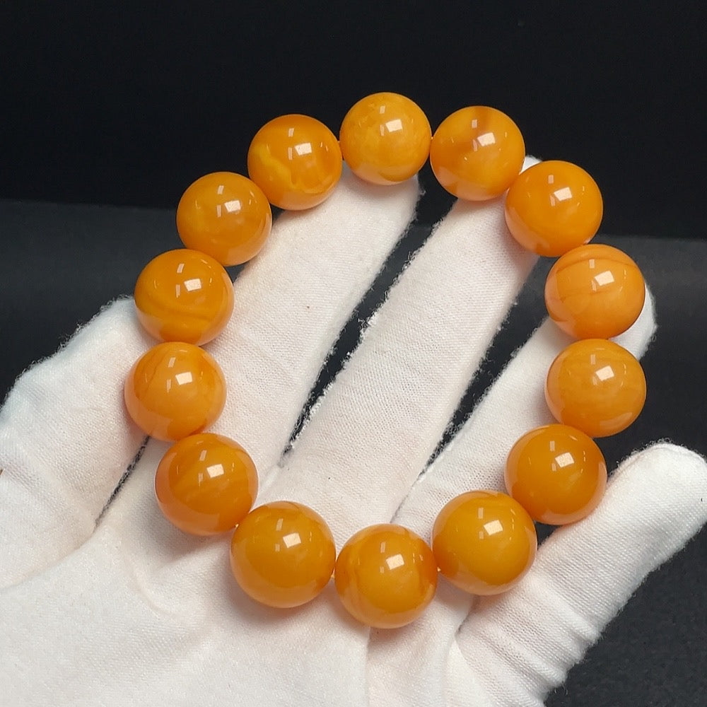 Amber Beeswax Bracelet . Size About 15.8mm | Huiliu Certified