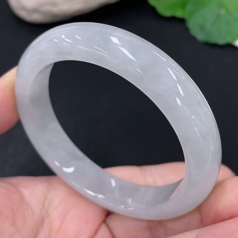 Jadeite Round Bangle Size 57 Total Weight Approx. 61.1g