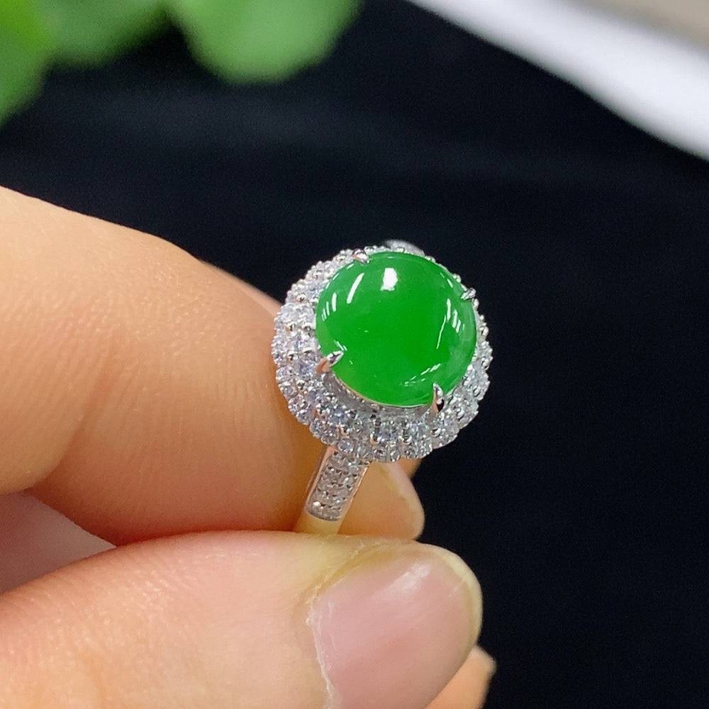 Jadeite ring with 18k gold band and diamond accents, size 14, from HUILIU HQ, showcasing the intricate design and polished finish.