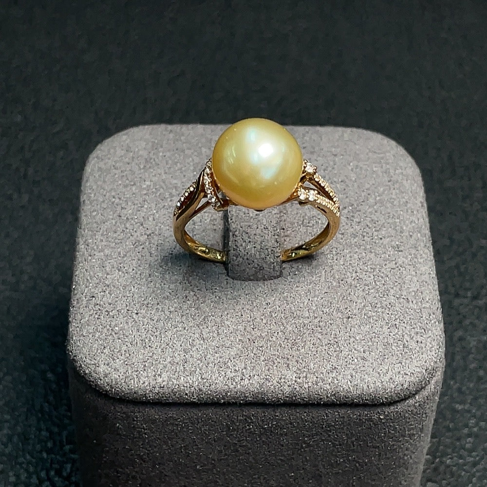 Seawater Pearl Ring Color Origin Undetermined . Stone Size . 10.2mm | Huiliu Certified