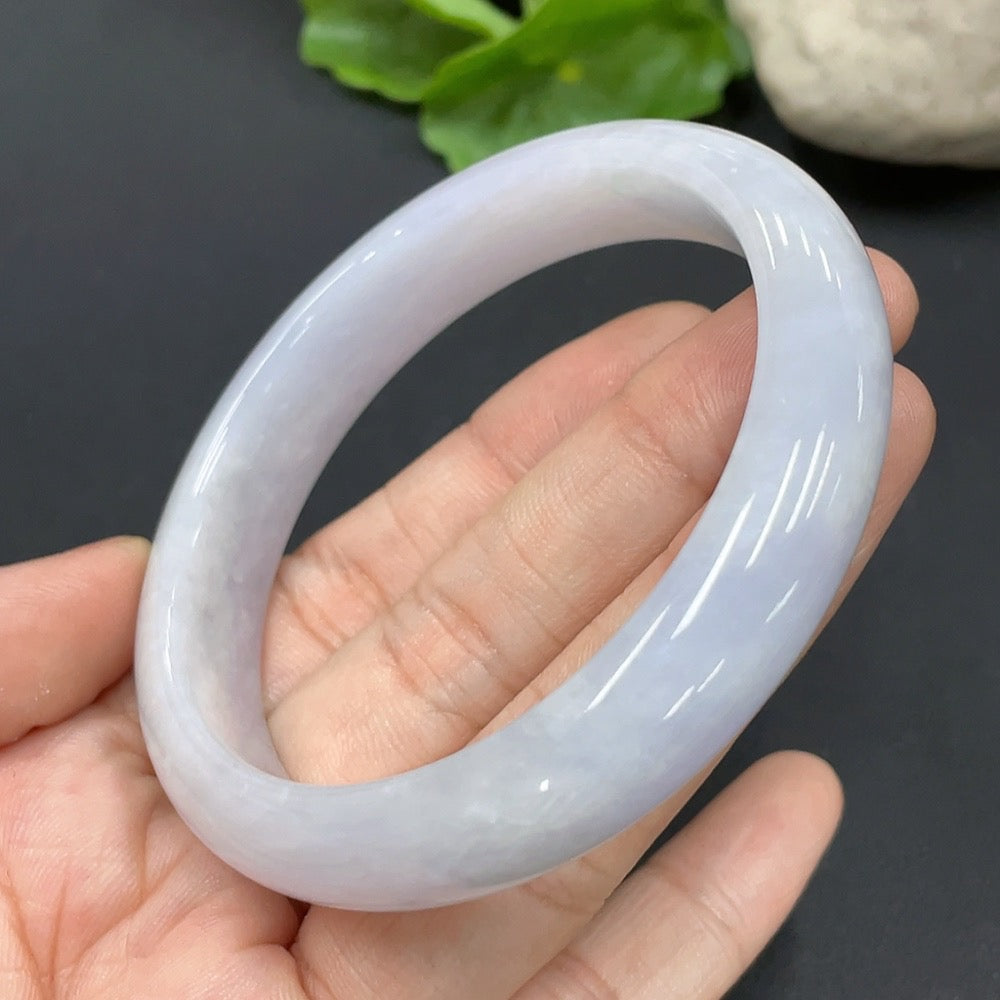 Jadeite Round Bracelet Size 56.3 Total Weight 46.844g
