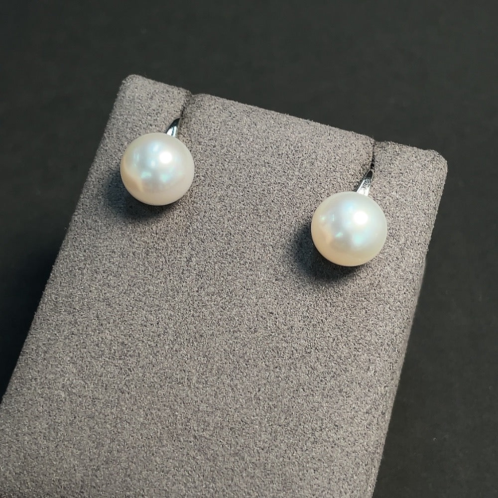 HKHQ seawater pearl earrings with 18K gold setting, 11.2mm pearls, elegant jewelry with about 5.02g weight