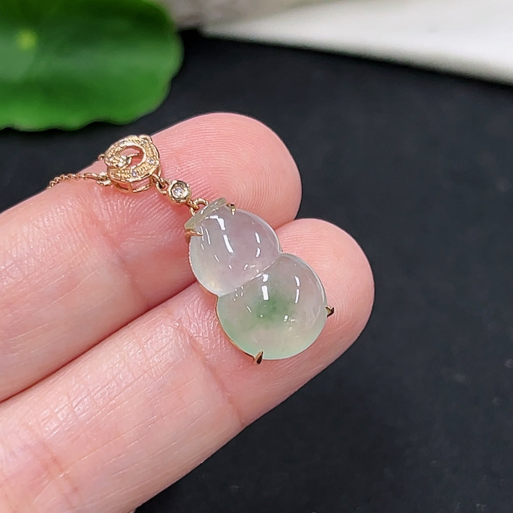 Jadeite Gourd Inlaid Pendant 18K Gold (With Diamond Accents)