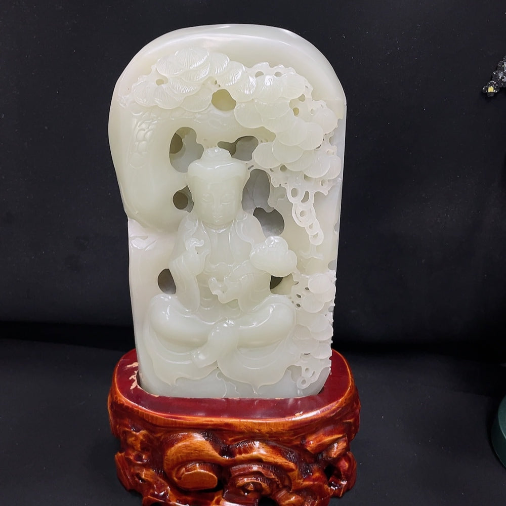 Hetian Jade Guanyin Sculpture