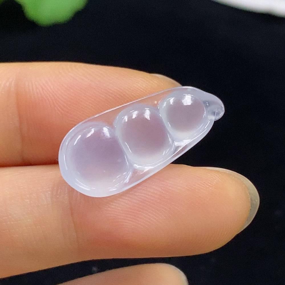 Jadeite Fu Dou inlaid piece from HUILIU HQ, crafted in jade with a total weight of approximately 1.84g, detailed and polished.