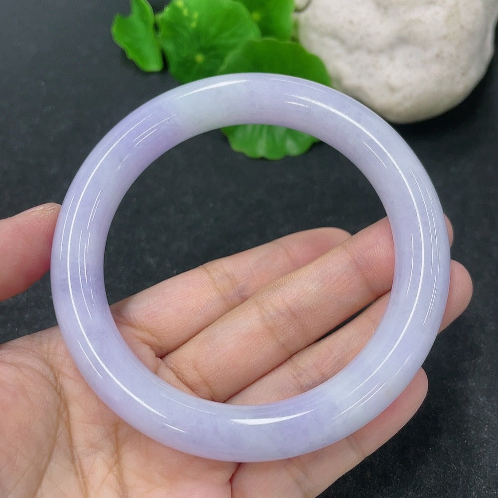 Jadeite Round Bangle Size 59.2mm Total Weight Approx. 70.43g