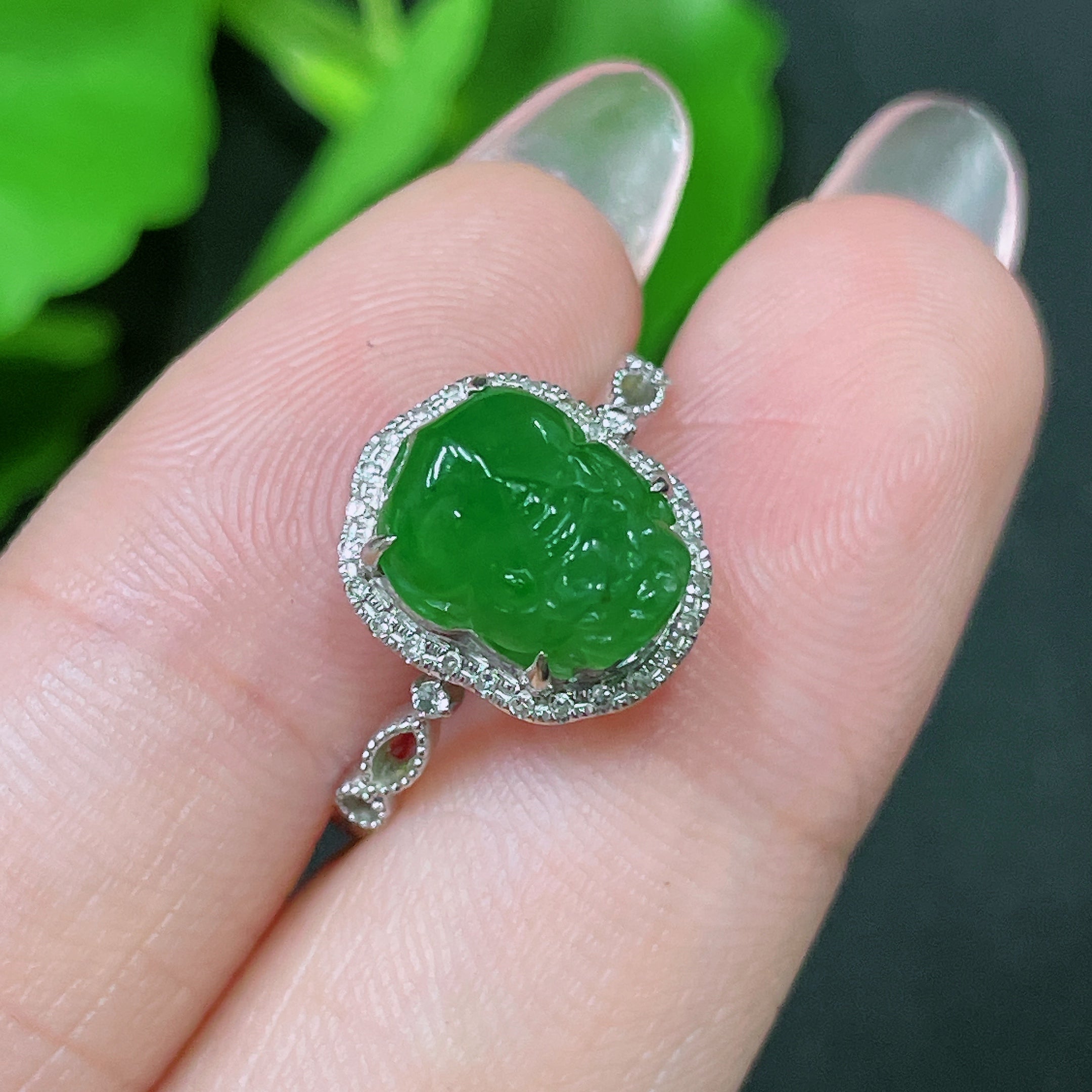 Jadeite Pixiu inlaid ring . (with diamond accents) | Huiliu Certified