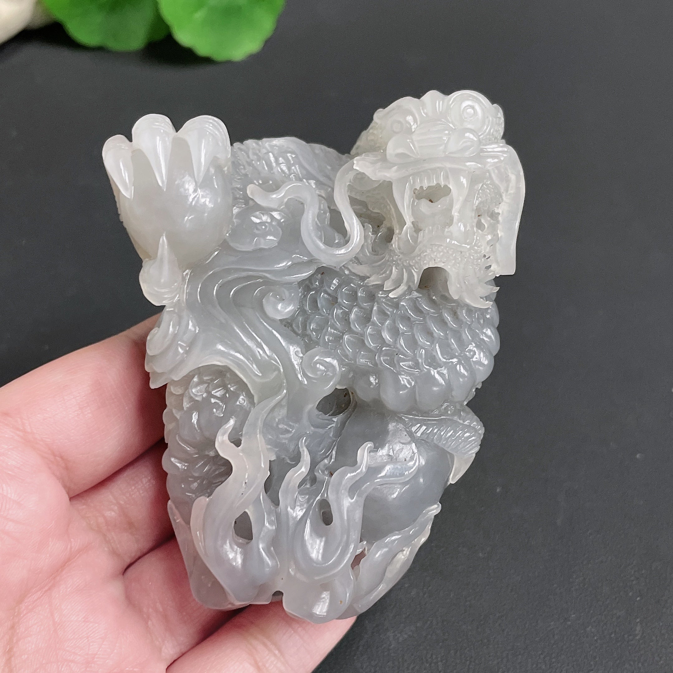 Hetian Jade Handheld Piece Dragon Total Weight Approx. 235.8g