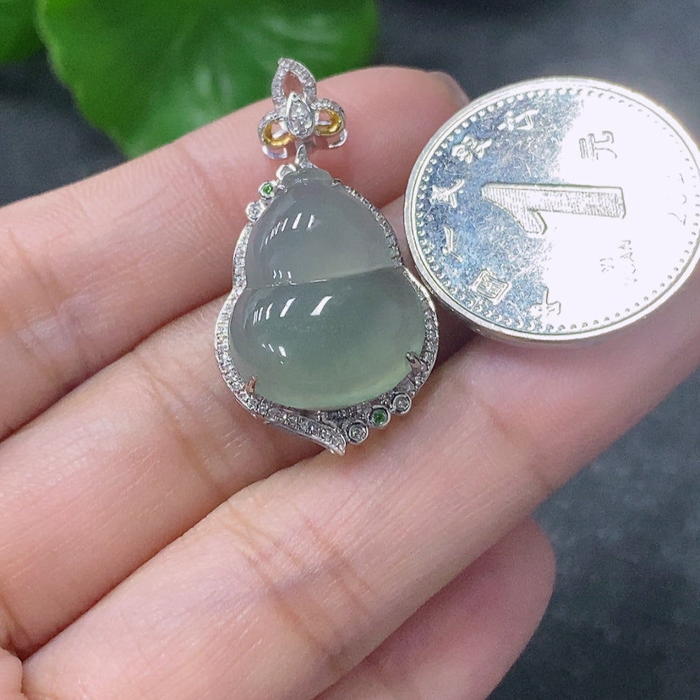 Huiliu jadeite inlaid gourd pendant with diamond accents, colorless jade, crafted by HUILIU HQ, showcasing intricate design and craftsmanship.