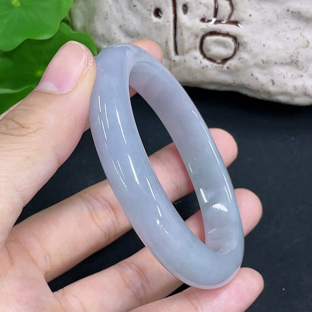 Jadeite Imperial Concubine bangle by HKHQ, size 53.4/49, featuring smooth jadeite with intricate carvings, weighs approx. 42.1g
