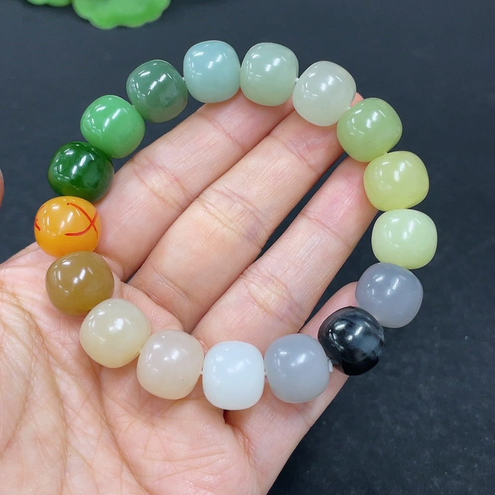 Hetian Jade Bracelet, with non-Hetian Jade beads