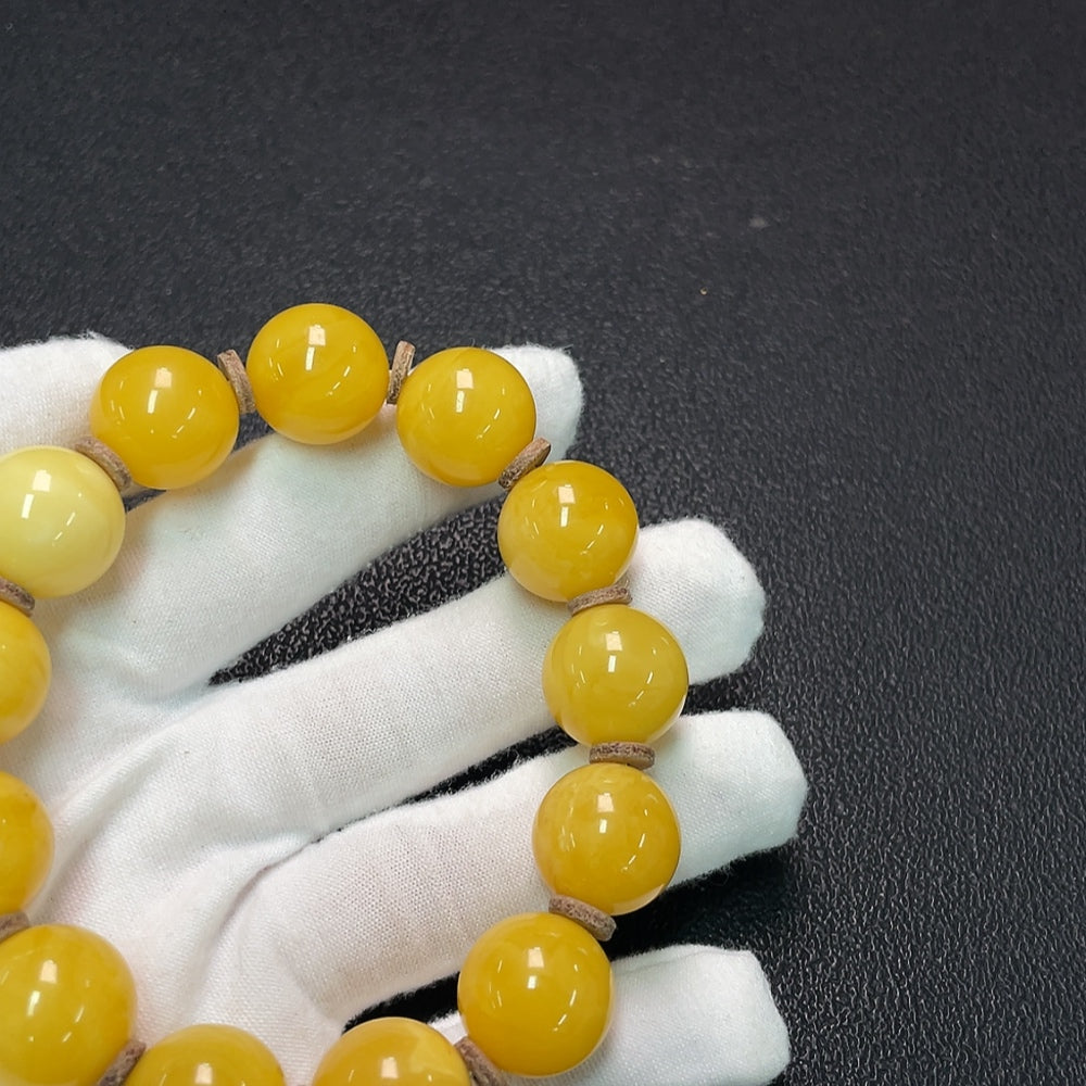 Amber Beeswax Bracelet, ., Size About 16.1mm | Huiliu Certified