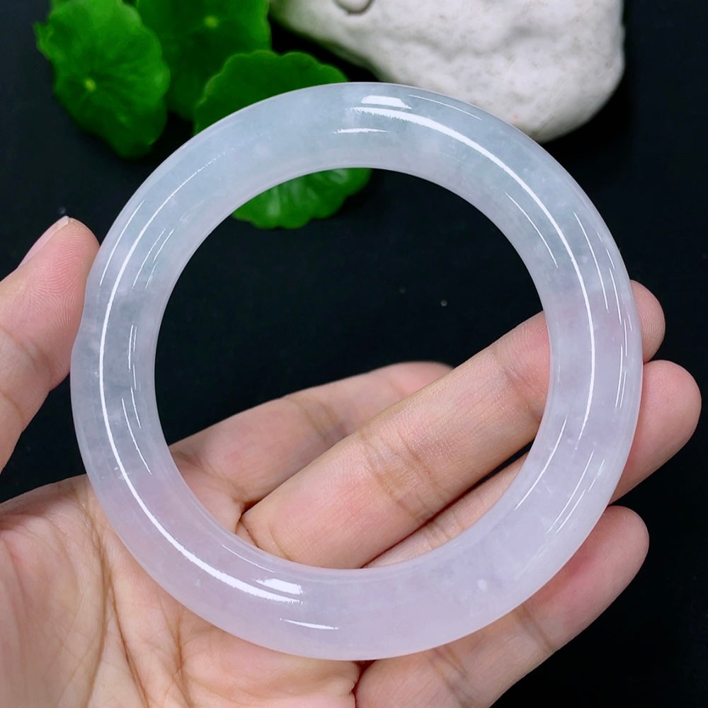 Jadeite Round Bangle