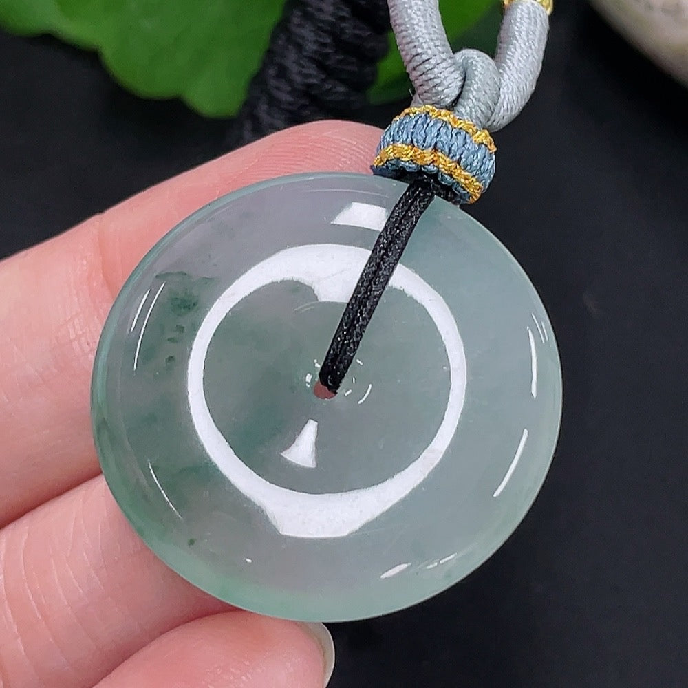 Jadeite Peace Knot Pendant Total Weight Approx. 10.38g