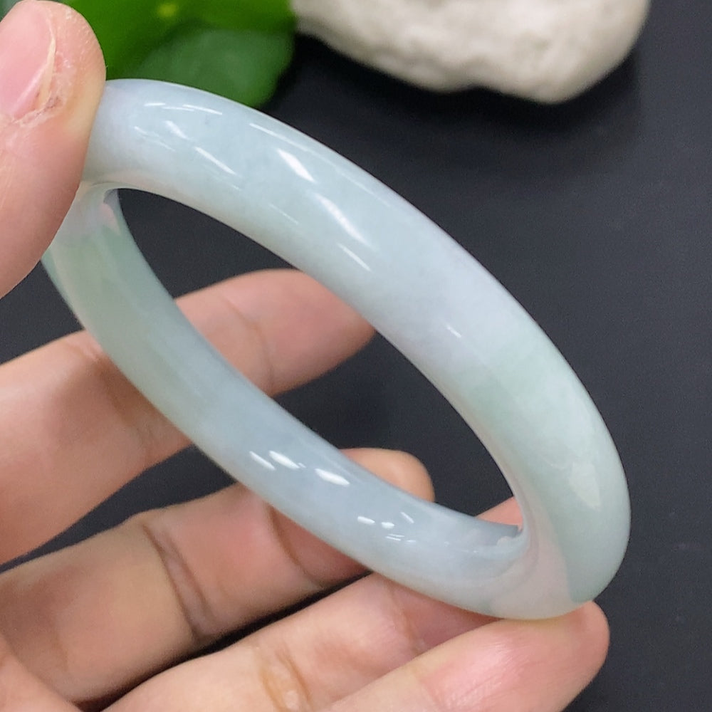 Jadeite Round Bangle Size 53 Total Weight Approx. 50.9g