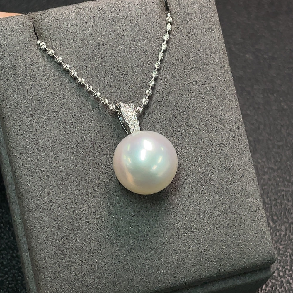 18K Sea Water Pearl Necklace with Diamond Accents, Total Weight Approx. 11.63g, Pearl Size Approx. 14.4mm