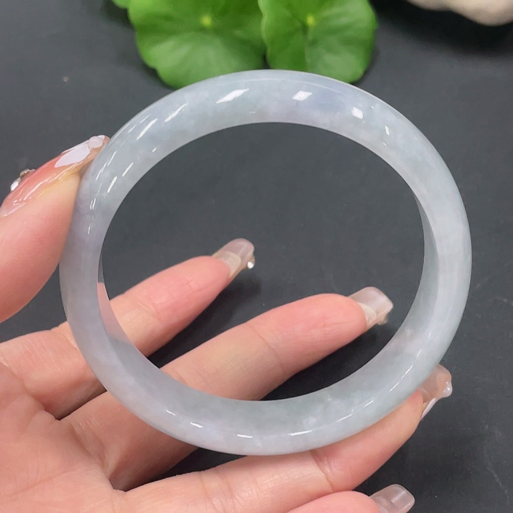 Jadeite Round Bracelet Size 58.3 Total Weight 52.408g