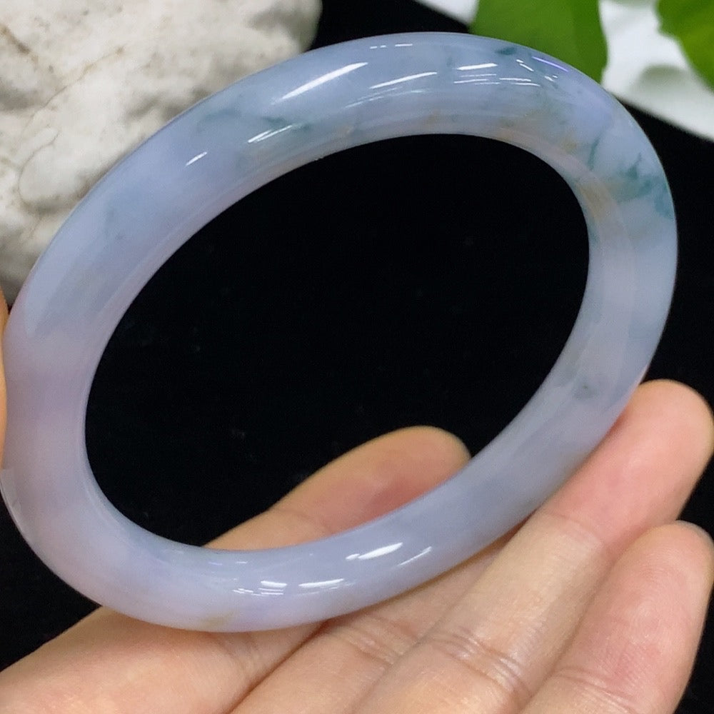 HKHQ jadeite round bangle, 40.06g, size 55.6, smooth green jade jewelry with polished finish.