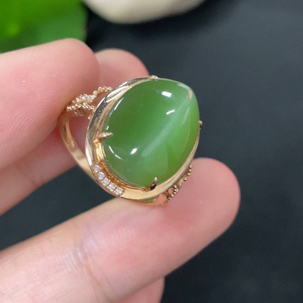 Hetian jade jasper inlaid ring by HUILIU HQ, size 14, 18k gold, non-diamond, weight 3.1g, detailed close-up of ring design.