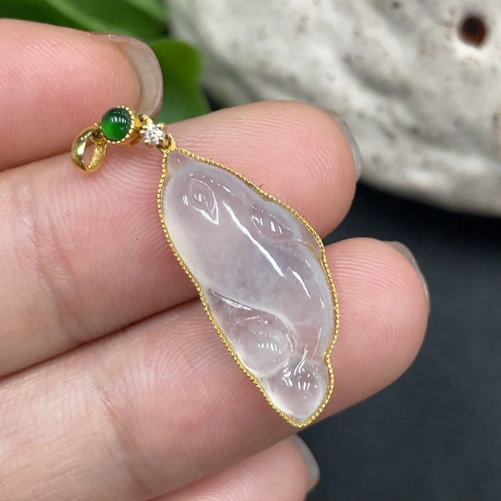 Jadeite Dolphin Pendant 18K Gold Inlaid Total Weight Approx. 1.9g