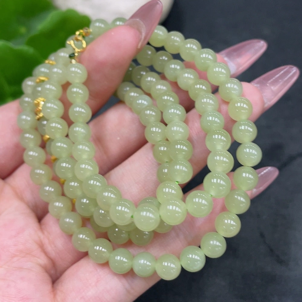 Hetian Jade Bead Necklace, Approx. 5.7mm, Total Weight About 34.7g, Small Bead Clasp 18k Gold, Marked Red Gold Content 99%, Others Unmarked Surface Tested Gold Content 97%