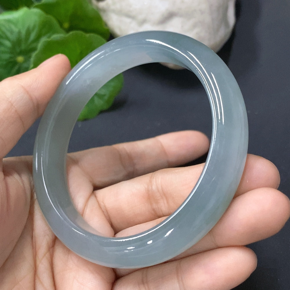 Jadeite Bangle, Inner Diameter 55mm, Total Weight 51.322g