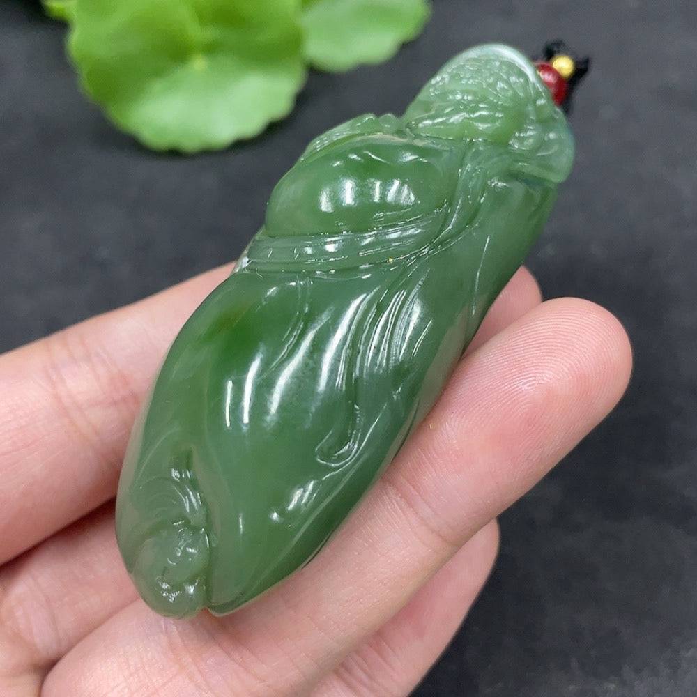 Hetian jade pendant featuring the God of Wealth, weighing approximately 67.4g with rope, crafted by HUILIU HQ.