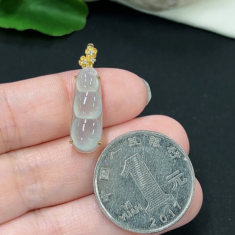 Jadeite auspicious bean pendant in 18K gold with diamond accents, jewelry necklace featuring traditional design and fine craftsmanship.