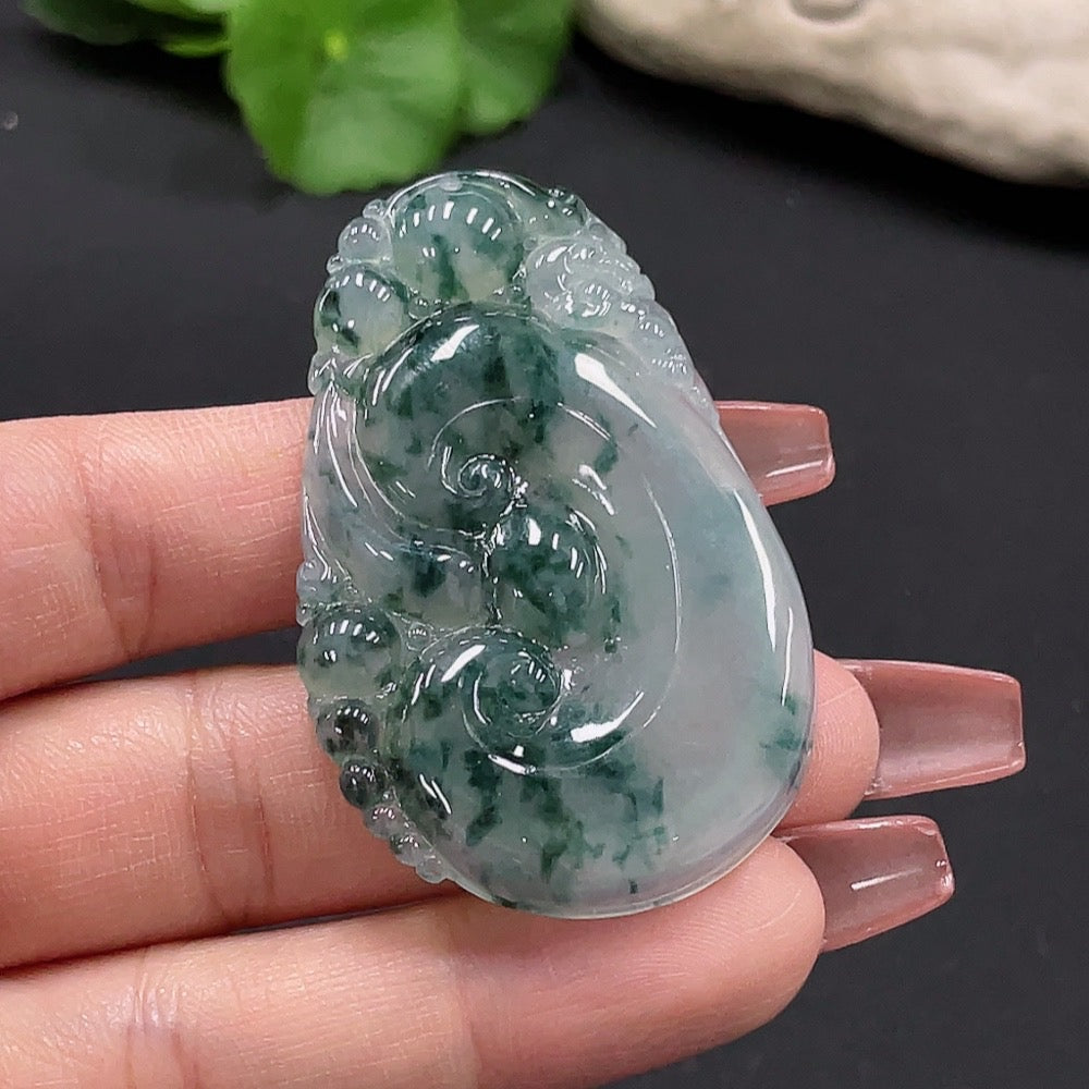 JadeiteRuyi Pendant Total weight approx. 17.25g