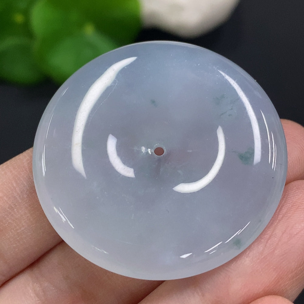 JadeitePeace Pendant, total weight approximately 17.6 grams