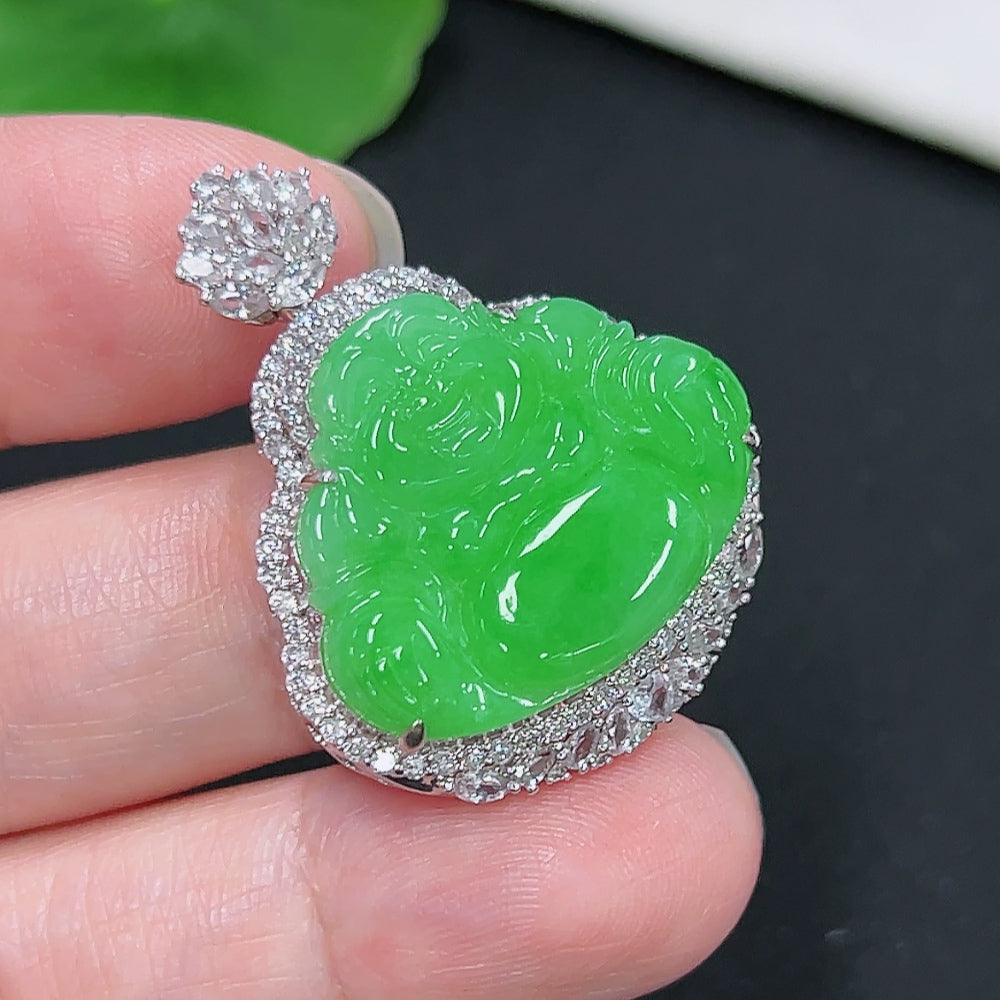 Jadeite Buddha Pendant 18K Gold (with minimal diamond accents)