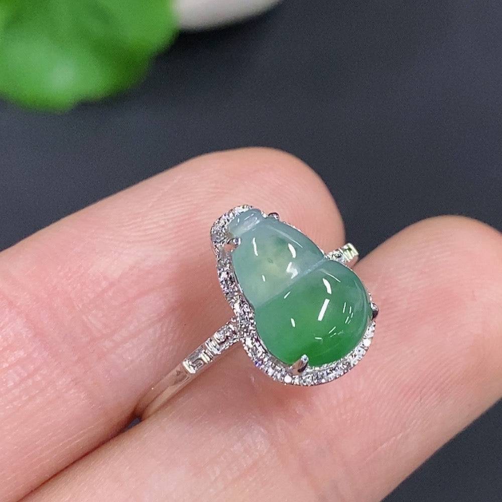 Jadeite gourd inlaid ring by HUILIU HQ featuring 18k gold, diamond accents, size 13, weighing 2.09g, with detailed craftsmanship.