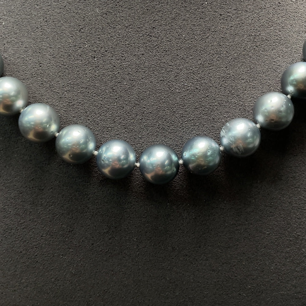 Seawater Pearl Necklace Non-Gold Total Weight Approx. 61.7g Size 8.6-10.8mm