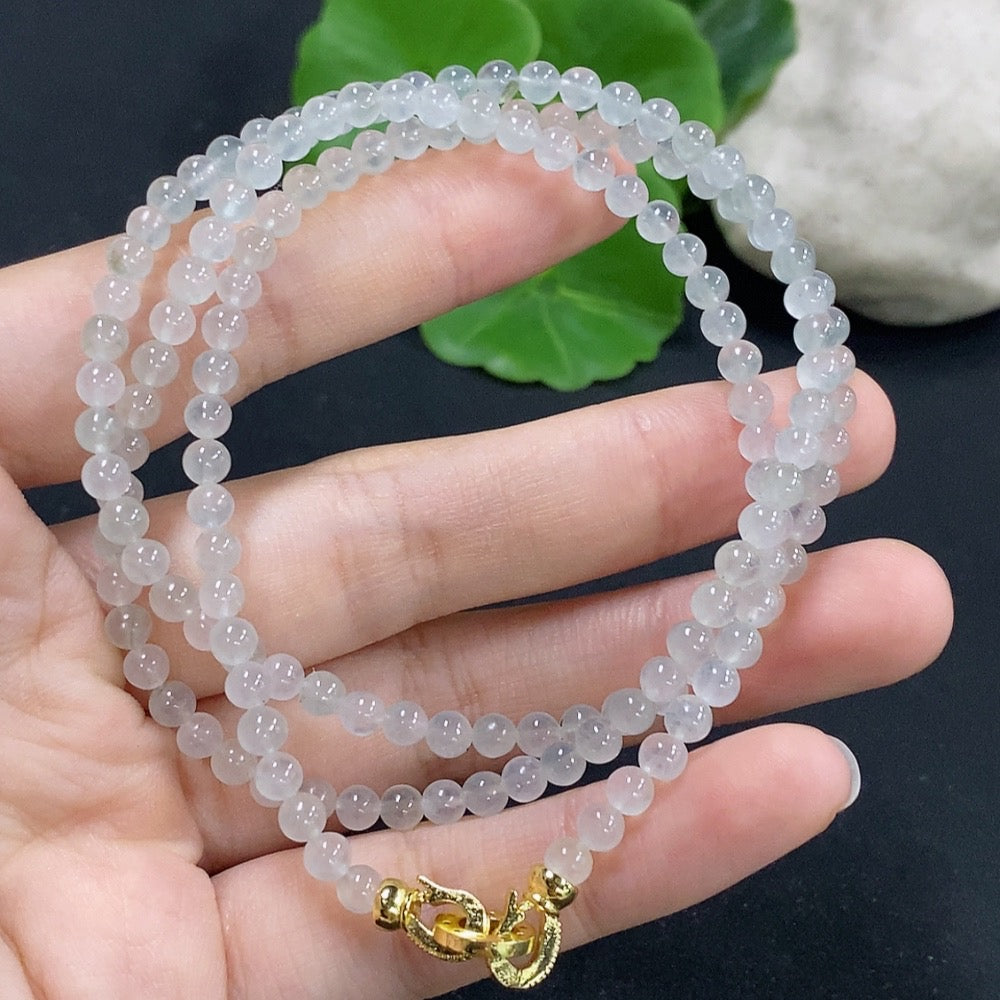 Jadeite bead necklace with 3.9mm beads, non-gold inlaid, weighing approximately 16.8g, displayed on a white background.