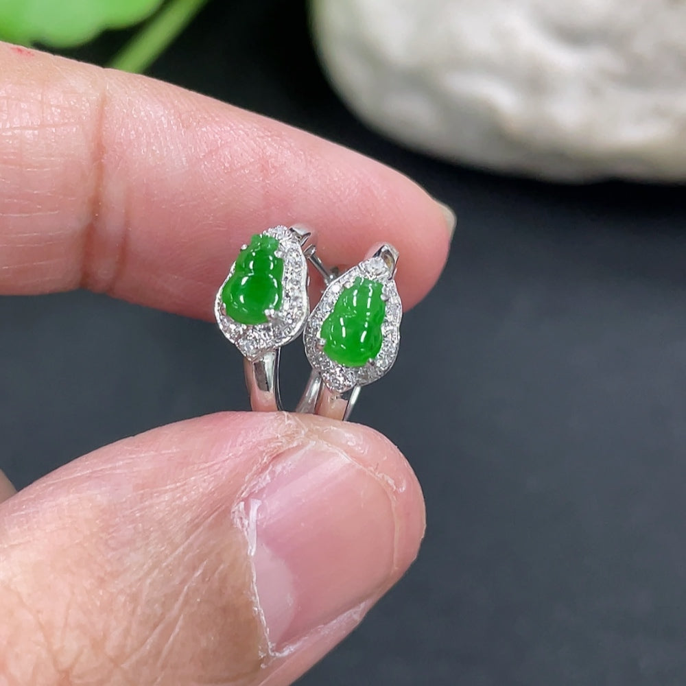 Jadeite gourd inlaid ear studs with 18k gold and diamonds, HKHQ earrings, showcasing intricate design and elegant craftsmanship.
