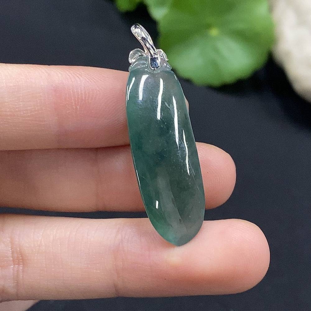Huiliu Jadeite Blessing Melon pendant with diamond accents, showcasing a polished green jadeite jade jewelry piece.