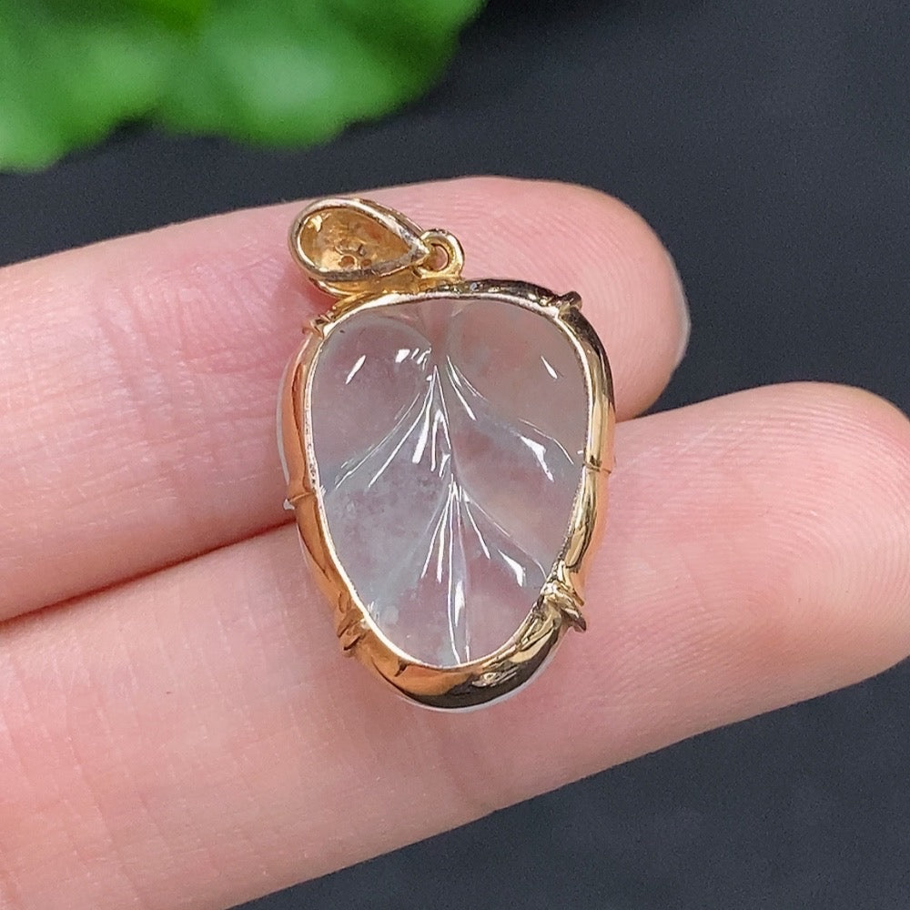 Jadeite Leaf Pendant with 18K Gold and Diamond Accents, Total Weight Approx. 2.3g