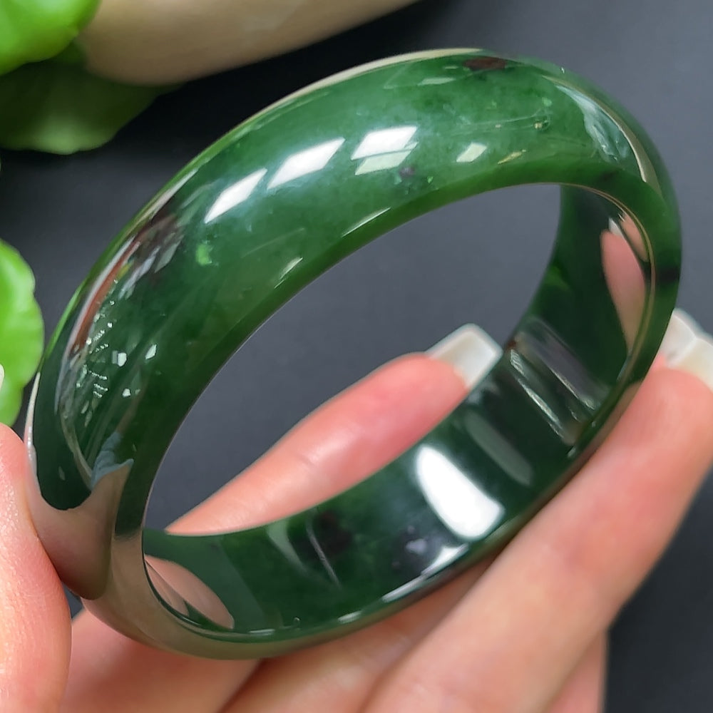 Hetian Jade Round Bangle
