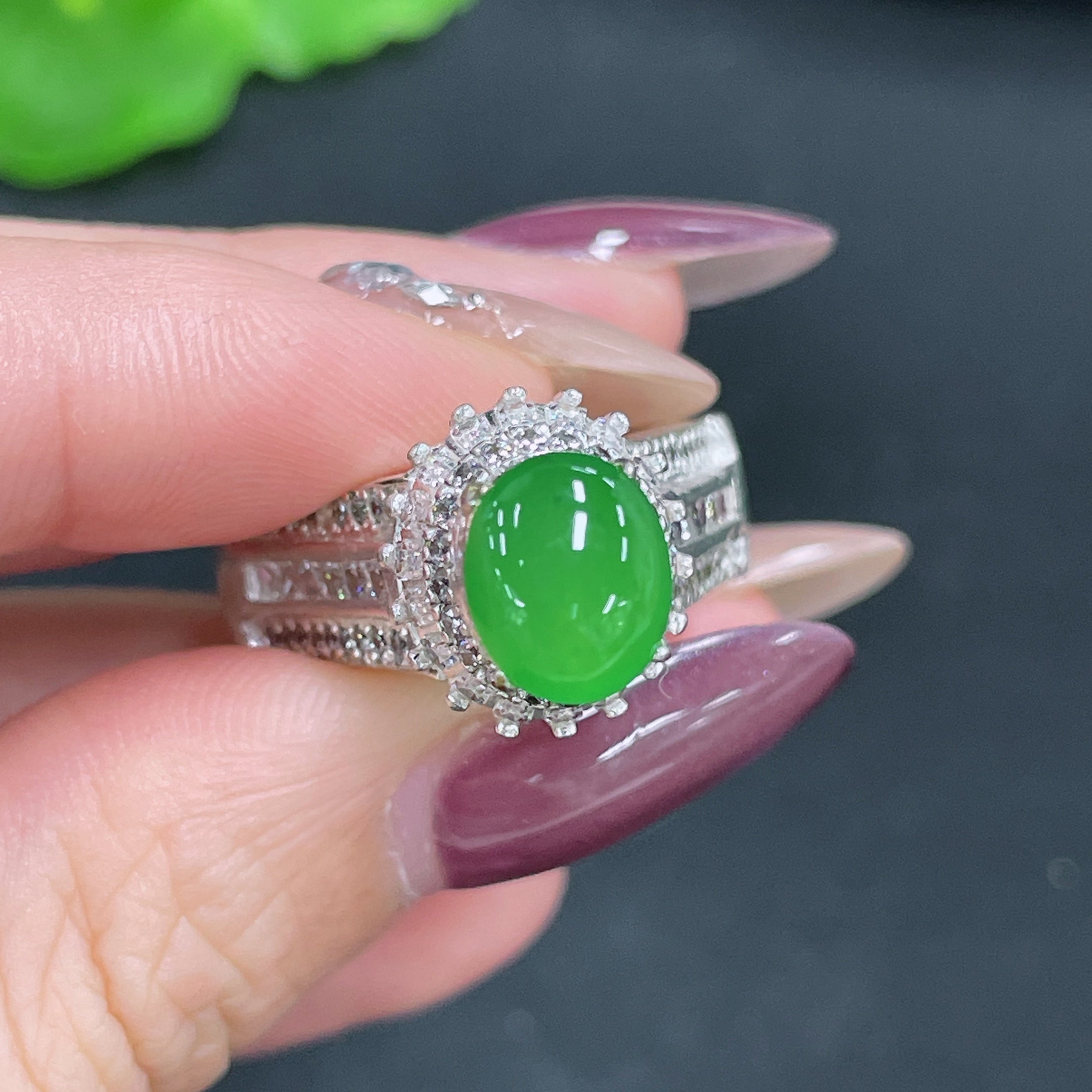 Jadeite cabochon Total weight about 18.3g (Not inlaid with gold)
