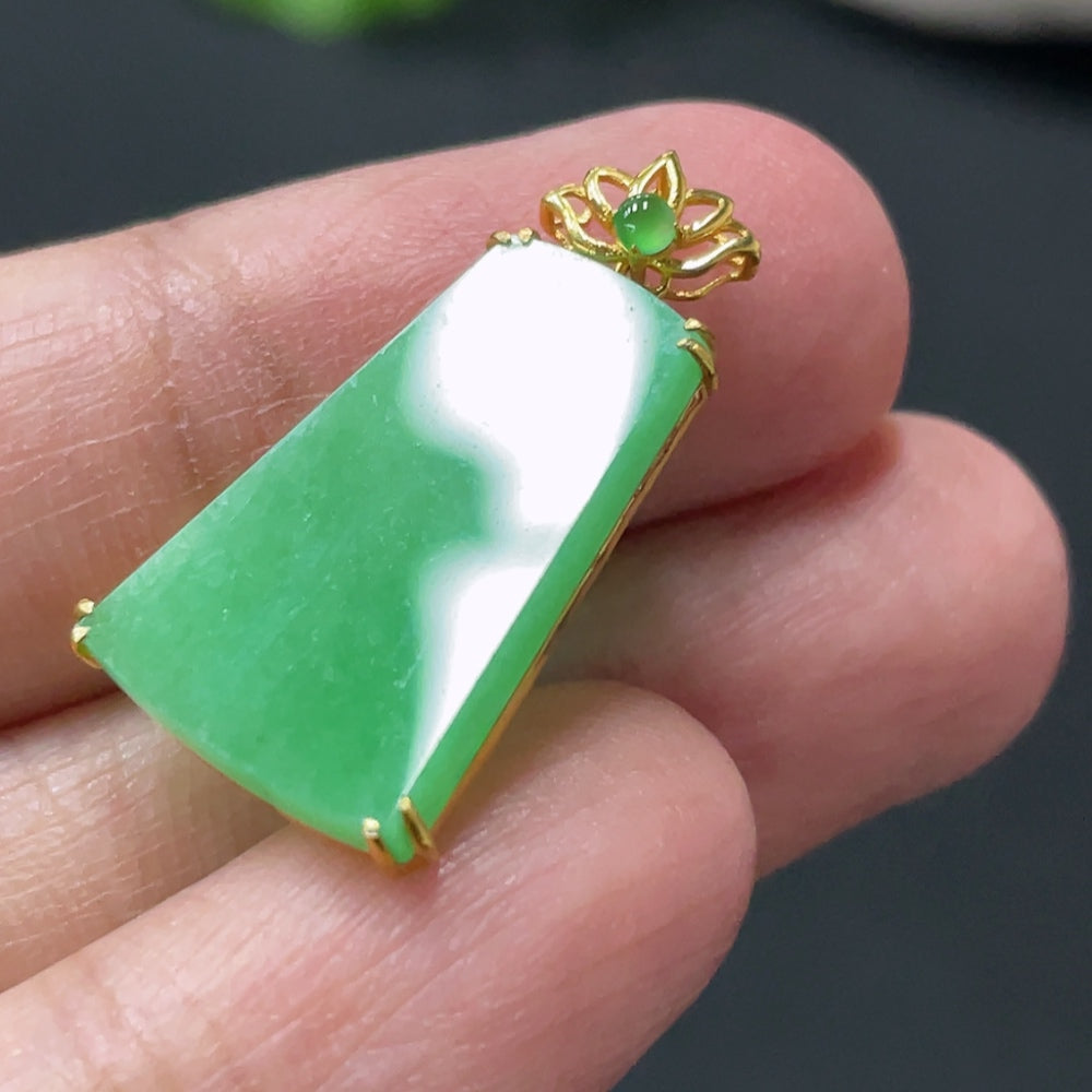 Jadeite Plain Pendant Necklace 18k Gold Inlaid Total Weight Approx.1.4g