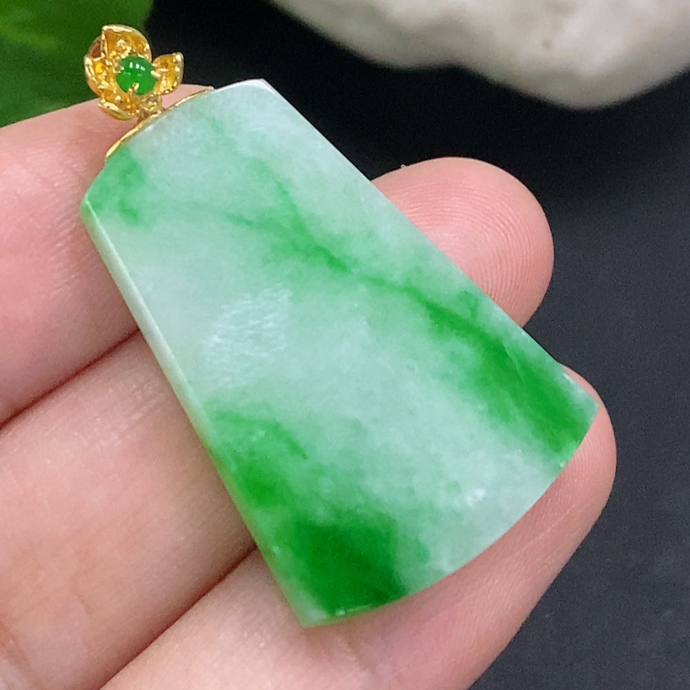 Jadeite plain pendant with 18K gold clasp, weighing approximately 6.6g, showcasing smooth jade jadeite gemstone and elegant gold details.