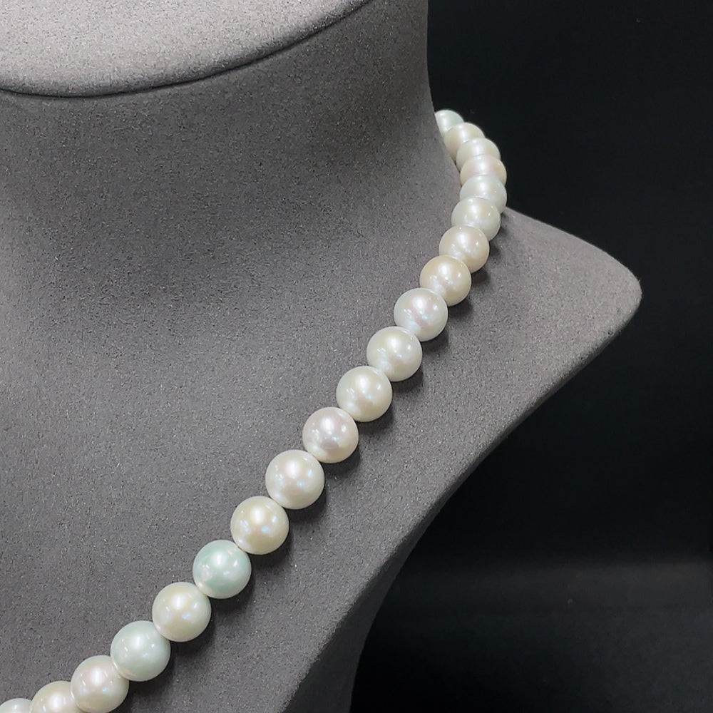 Huiliu Pearl bead necklace with 9.9-10.8mm white pearls, featuring red markings on some beads, natural and elegant design.