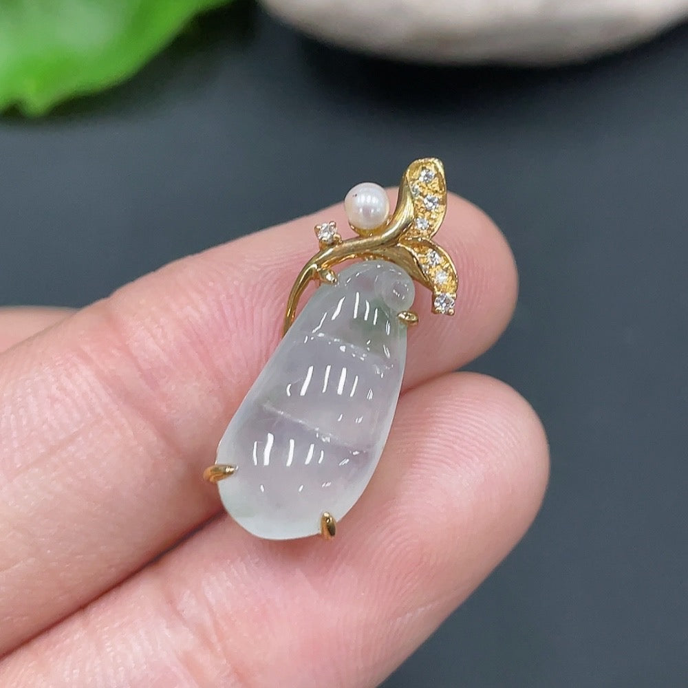 Jadeite Lucky Bean Pendant with Setting, ., Non-Grade A Accompanying Beads | Huiliu Certified