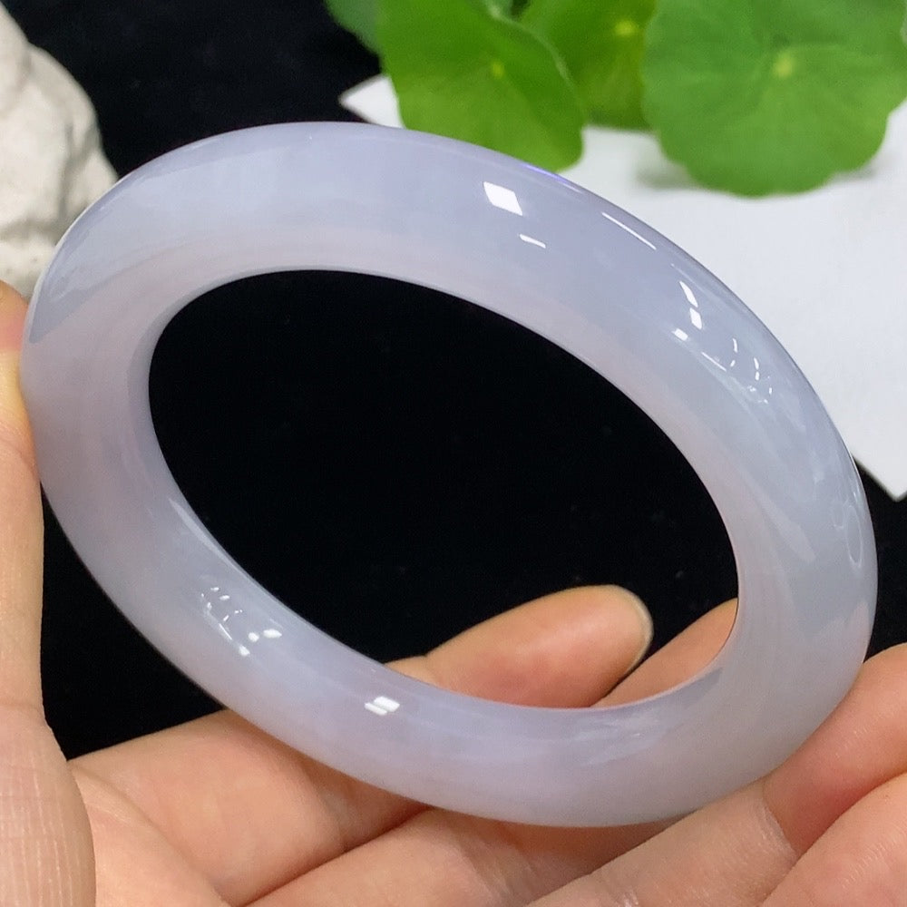 Jadeite Round Bangle