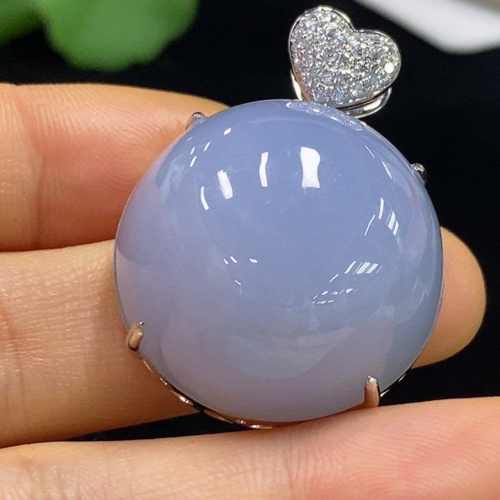 Jadeite Cabochon Pendant with 37% Gold and Non-Diamond, Total Weight Approx. 23.41g