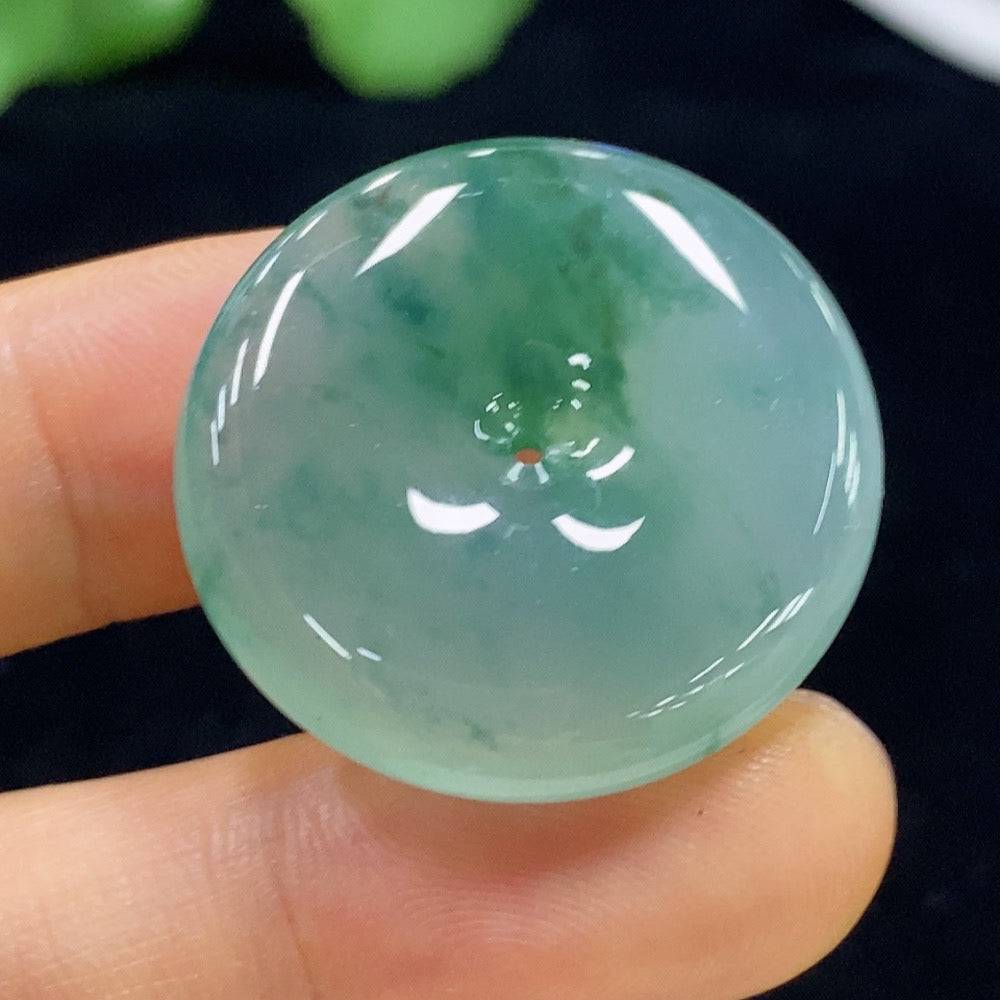 Jadeite safety buckle pendant from HUILIU HQ, featuring a smooth jade jadeite design, weighing approximately 9.9 grams.