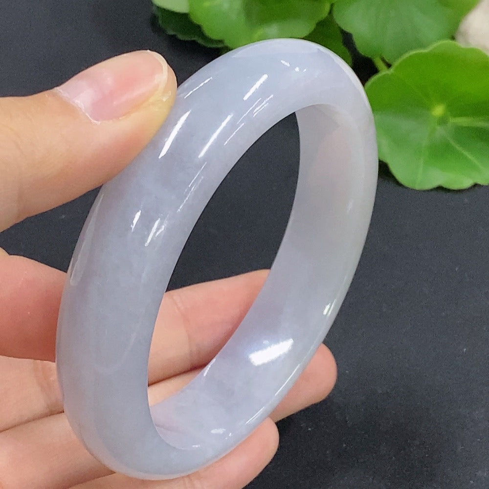 Jadeite Round Bangle