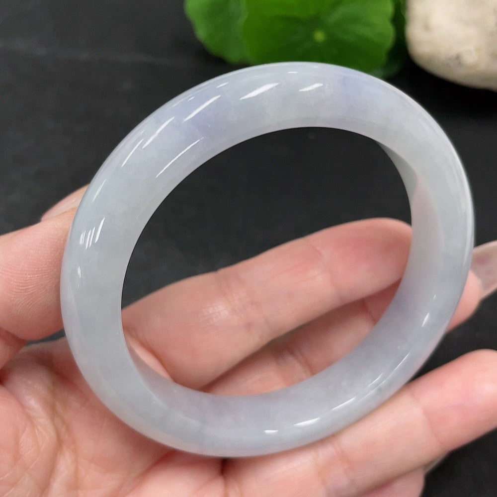 Jadeite Round Bangle Size 55.7 Total Weight Approx. 57.52g