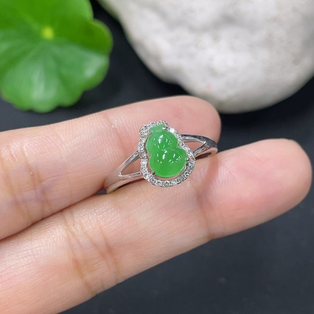 Jadeite Gourd Inlaid Ring Inlaid with Diamond . | Huiliu Certified