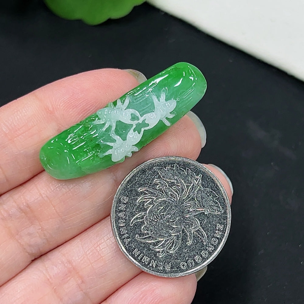 Jadeite Contentment Hanging Pendant Total Weight Approx. 6.68g